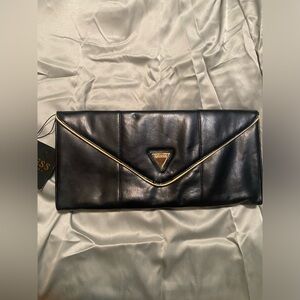 Guess Clutch